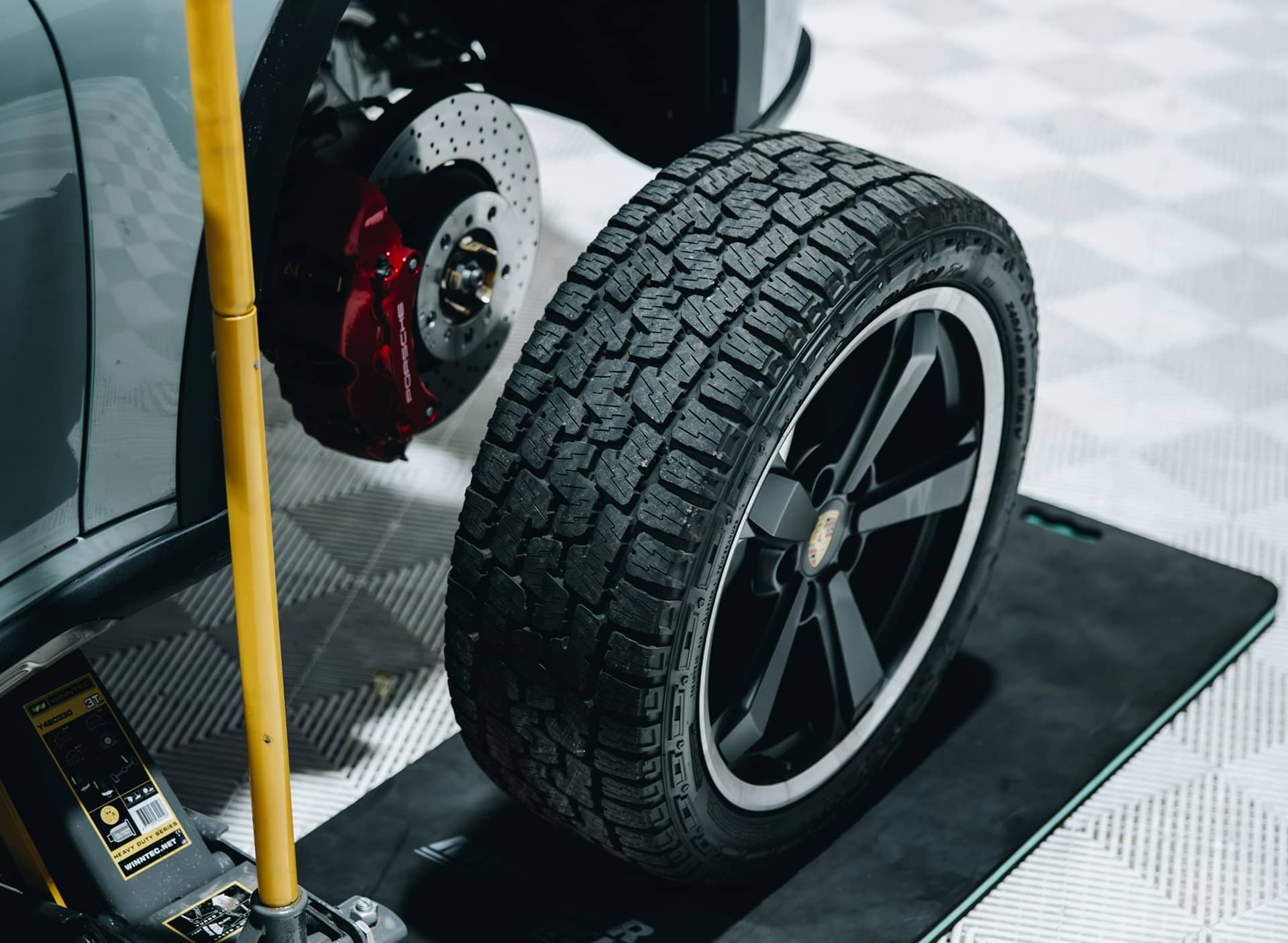 How technology is changing the car repair industry – imagen de CyberTaxi