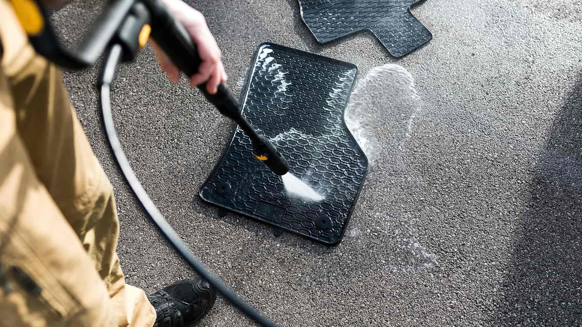 Why DIY car repairs might not be the best option – imagen de CyberTaxi